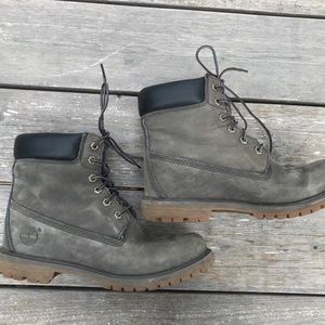 Grey Timberland Boots (Size 9.5)
